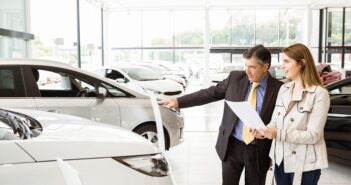 Autokauf im Autohaus: Unsere Tipps