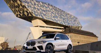 Die BMW Group testet Wasserstoffautos mit der iX5 Hydrogen (Foto: BMW Group)