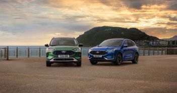 Der neue Ford Kuga: Frisches Design und fortschrittliche Konnektivität Neue Ford Kuga: Verbesserte Hybridantriebe und beeindruckende (Foto: Ford-Werke GmbH)
