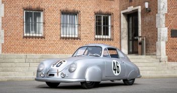 Porsche feiert 75 Jahre Motorsport mit beeindruckendem Formel-E (Foto: Dr. Ing. h.c. F. Porsche AG)