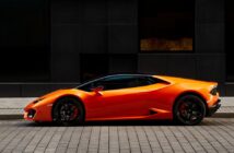 Vom Traum zur Realität: In 7 Schritten sicher & stressfrei einen Lamborghini mieten (Foto: AdobeStock - Artur Nyk - 299171590)