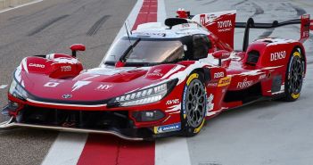 Toyota Racing feiert hundertsten WEC-Hybrid-Einsatz mit neuem TR010 (Foto: TOYOTA RACING GmbH)