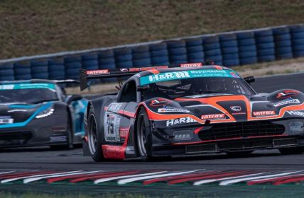 Zehn actionreiche Rennen beim ADAC Racing Weekend in (Foto: Toppmoeller Fotografie)